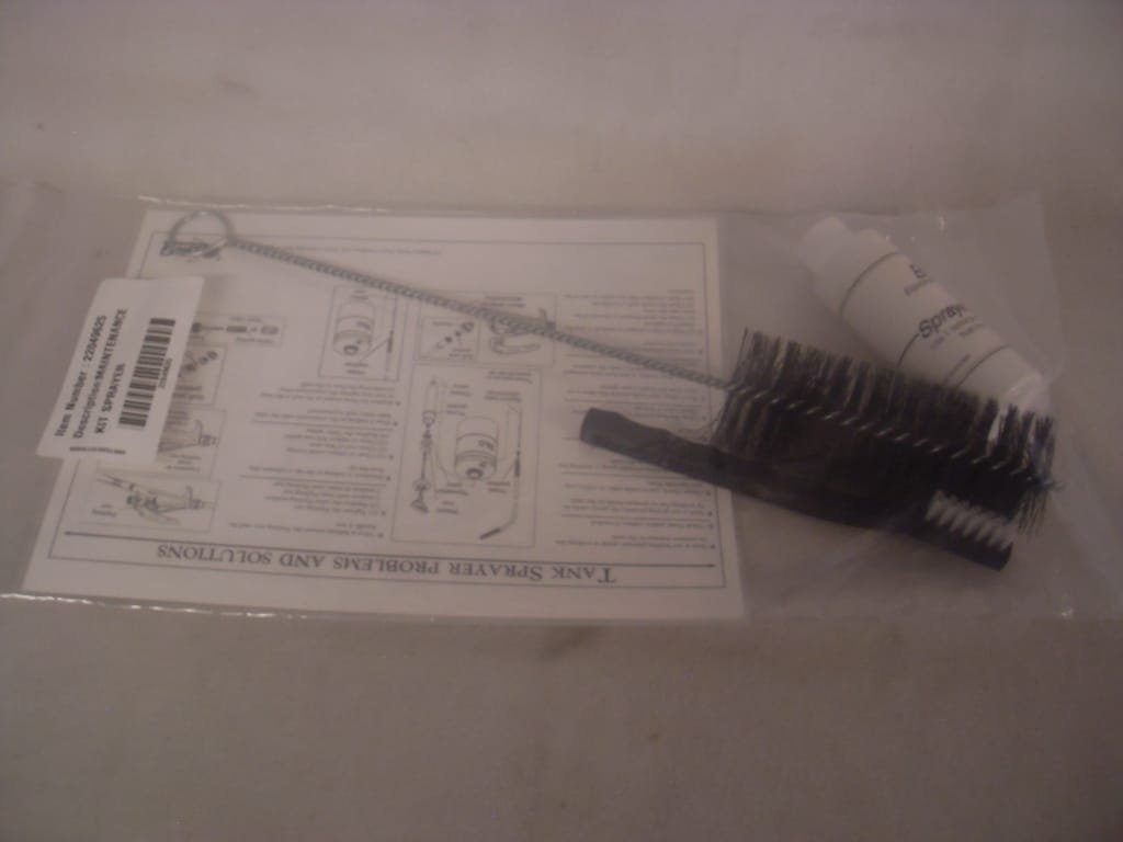B&G Sprayer Cleaning Maintenance Kit 22049625