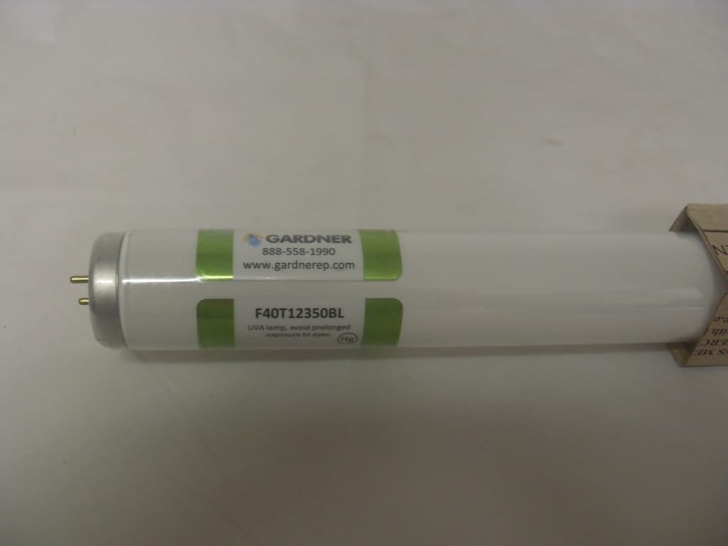 40 Watts T12 BL350 48" Straight ShatterProof Bulb